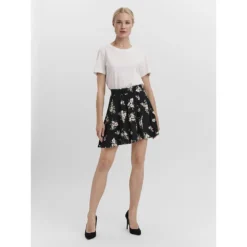 Vero Moda Simply Easy Skater Skirt 10 Vero Moda Simply Easy Skater Skirt -Lumi Wear Shop vero moda simply easy skater skirt 3