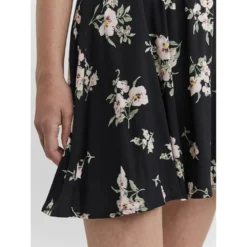 Vero Moda Simply Easy Skater Skirt 11 Vero Moda Simply Easy Skater Skirt -Lumi Wear Shop vero moda simply easy skater skirt 4